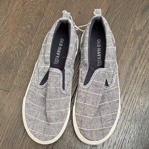 Old Navy Plaid Gray Slip-On Shoes